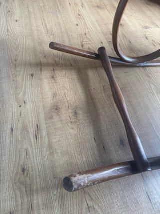 Mecedora vintage Thonet madera rejilla