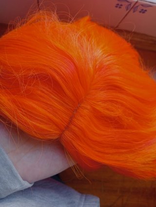 Peruca laranja
