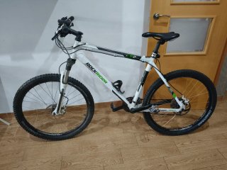Bicicleta Montaña Rockrider Blanca urge su venta