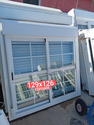 Ventana aluminio corredera 133x135 Climalit