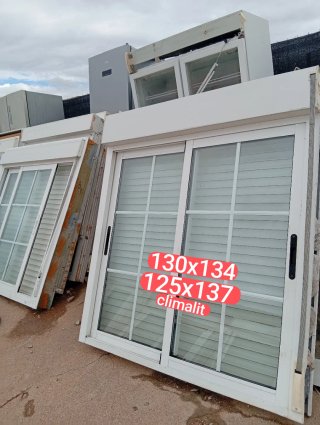 Ventana aluminio corredera 133x135 Climalit