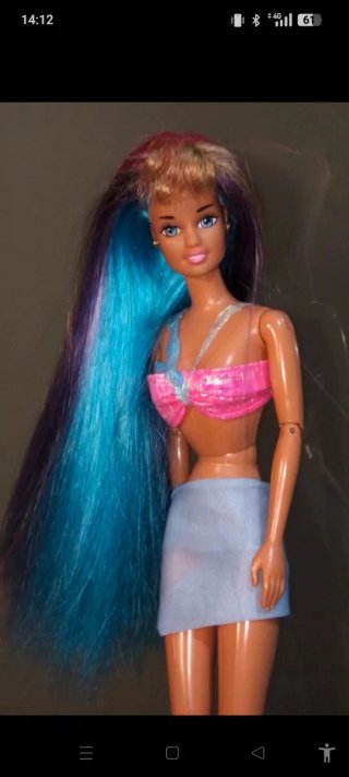 Barbie capelli lunghi colorati