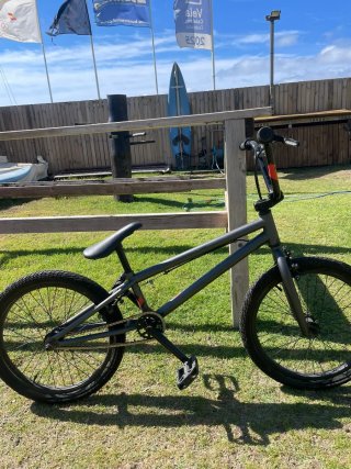 Bicicleta BMX Monty 20