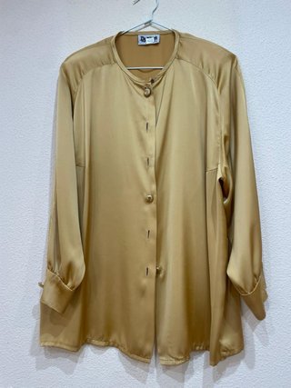 Blusa dorada mujer con pañuelo a juego