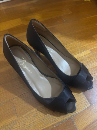 Zapatos tacón peeptoes Beguer Talla 39