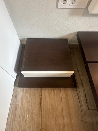 Cama Tatami Madera con Mesitas