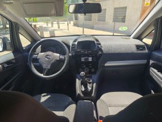 Opel Zafira 2013 7 PLAZAS PEGATINA C