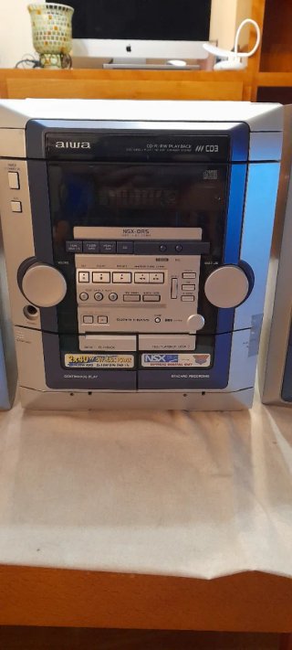 Minicadena Aiwa 2x40W