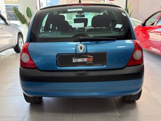 Renault Clio 2002