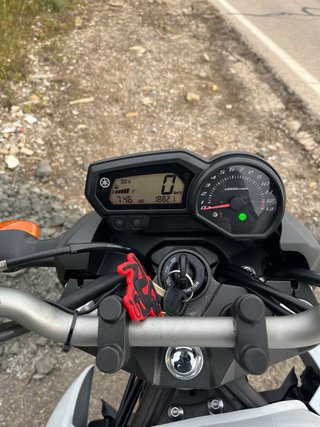 Yamaha XJ6 (A2)