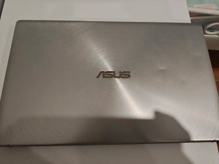 ASUS ZenBook 13 Core i7 / 16GB RAM / 512GB SSD