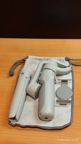 DJI Osmo Mobile 5