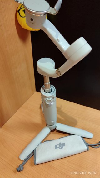 DJI Osmo Mobile 5