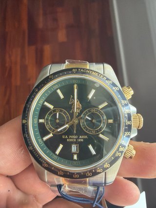 Reloj U.S. Polo Assn. Verde y Dorado