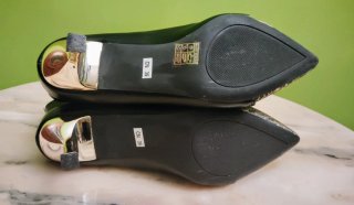 Botines piel serpiente y dorados