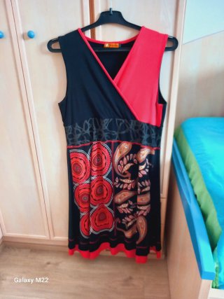 Vestido estilo Desigual