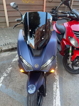 Moto Scooter 125cc 2024 Azul con mando adistancia