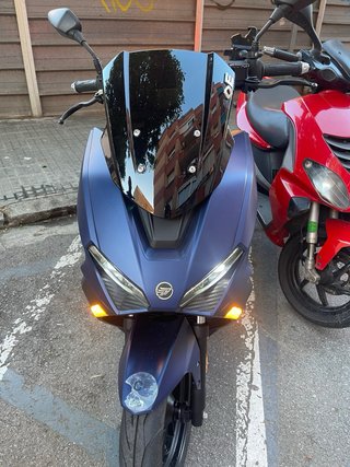 Moto Scooter 125cc 2024 Azul con mando adistancia