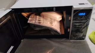 Microondas Samsung grill advanced