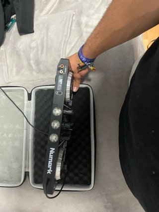 Numark Party Mix DJ Controller