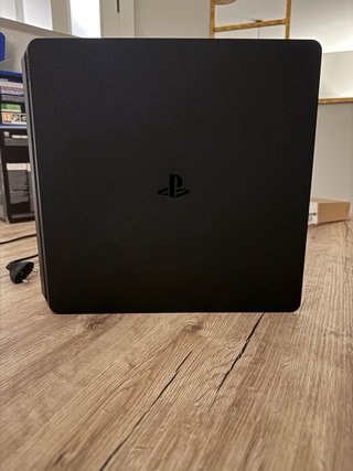 PS4 (PlayStation 4) Negra Usada