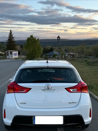 Toyota Auris 2013