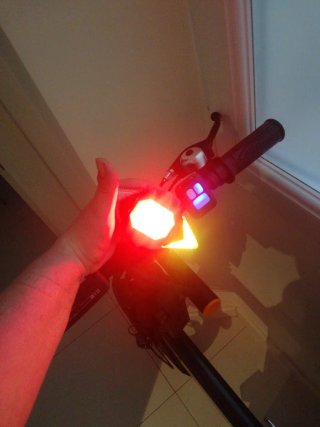 Bicicleta Eléctrica Plegable + 2 candados FUERTES