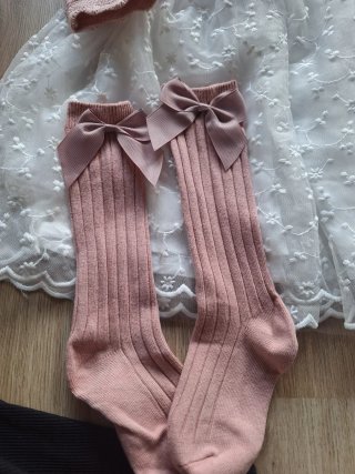 Conjunto vestido, chaqueta, medias y zapatos