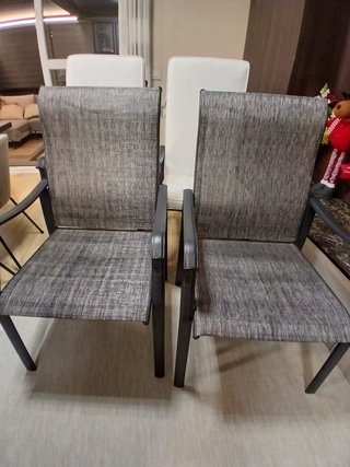 Conjunto Mesa y Sillas Exterior. Aluminio.