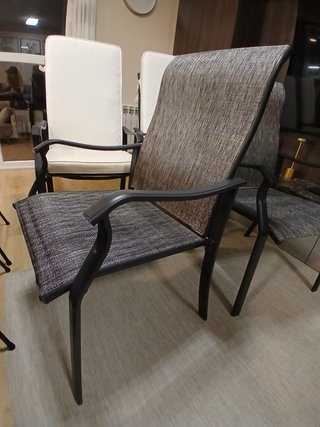 Conjunto Mesa y Sillas Exterior. Aluminio.