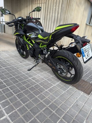 Kawasaki Z125 ABS 2020 Negra/Verde