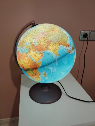 Globo terráqueo luminoso