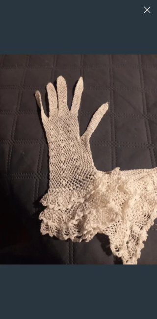 Guantes de rejilla blancos tejidos a mano