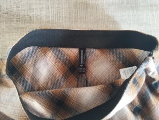 Falda Stradivarius cuadros marrón y blanco