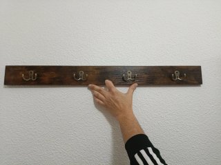 PERCHERO DE MADERA, NUEVO!!