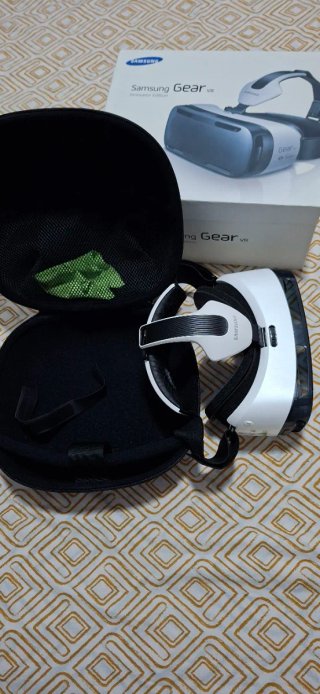 Samsung Gear VR Innovator Edition