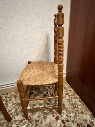 Silla rústica madera asiento enea