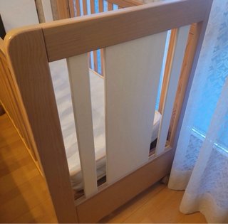Cuna de madera casi nueva