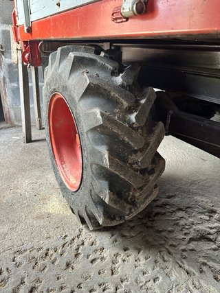 Tractor Antonio Carraro Tigrone 3200