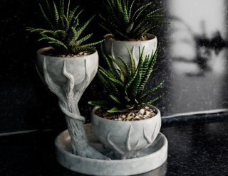 Maceta 3D efecto mármol gris y blanco