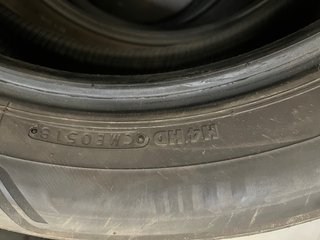 4 Neumáticos Bridgestone 225/60 R18 100H