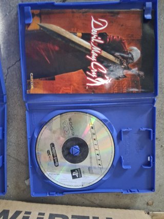 Juegos d Play Station 2 y otros d XBOX 360