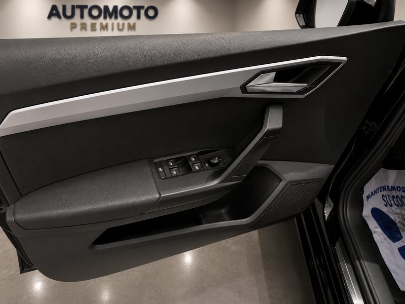 SEAT Ibiza 2025, foto 11