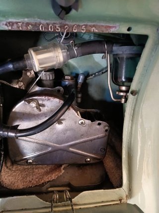 Vespa 125 N Clásica Verde año 1953 Primer modelo