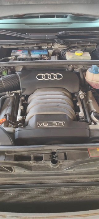 Audi A4 3.0 V6 Quattro