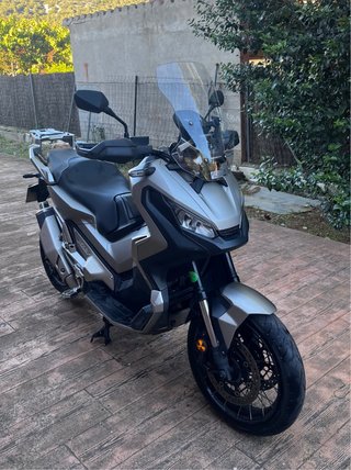Honda X-Adv 750 / 01-2020