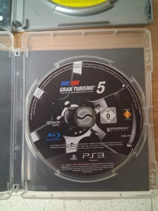 2 Juegos PS3: Dirt 2 y Gran Turismo 5