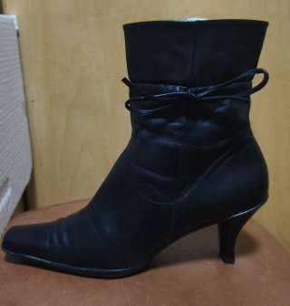 Botines FARRUTX Piel Negra Talla 40