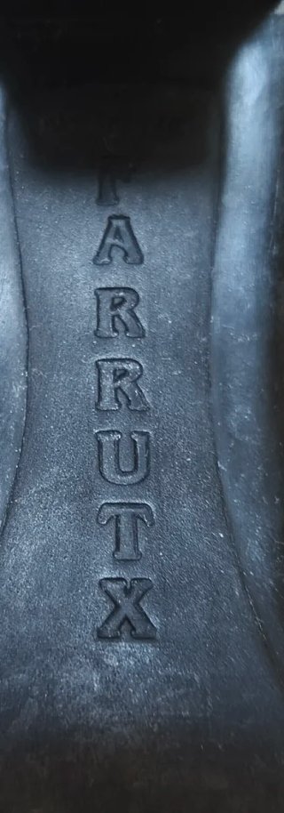 Botines FARRUTX Piel Negra Talla 40