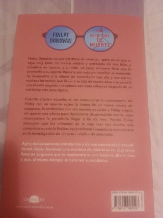 Finlay Donovan: una Escritora de Muerte
